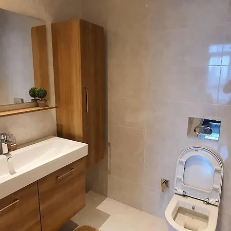 Security Deluxe Apartment Istanbul